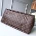 Louis Vuitton Artsy MM Bag In Monogram Canvas M40249