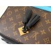 Louis Vuitton Saintonge Bag In Monogram Canvas M43555