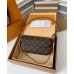 Louis Vuitton Wallet on Chain Ivy Bag In Monogram Canvas M81911