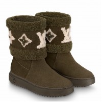 Louis Vuitton Snowdrop Flat Ankle Boots In Khaki Suede with Shearling